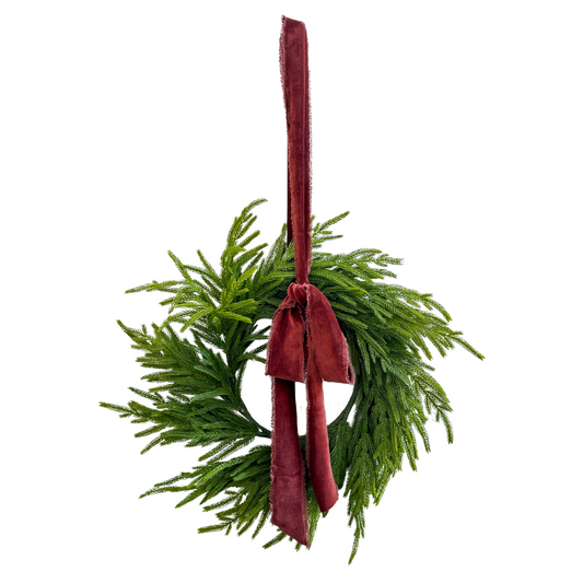 Heritage Norfolk Velvet Tie Wreath