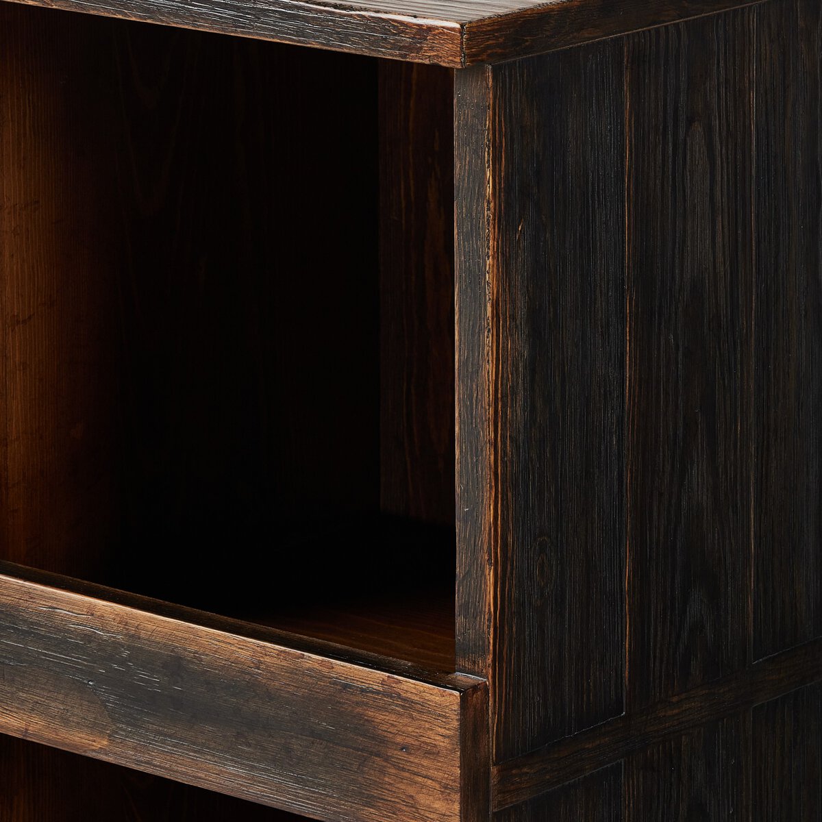 Judith Cabinet